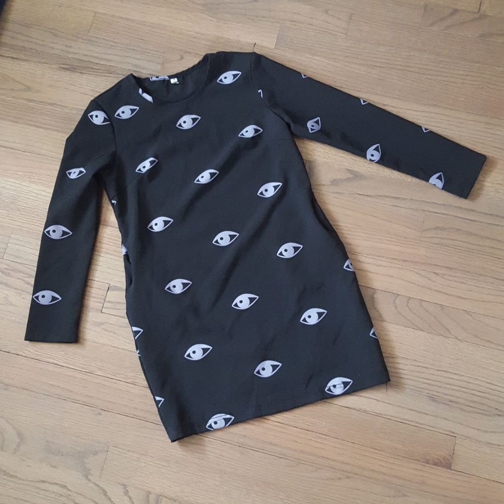 Very Cool Eye Sheath Dress with Pockets!